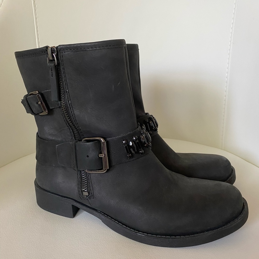 NINE WEST VINTAGE AMERICA black leather boots 6.5